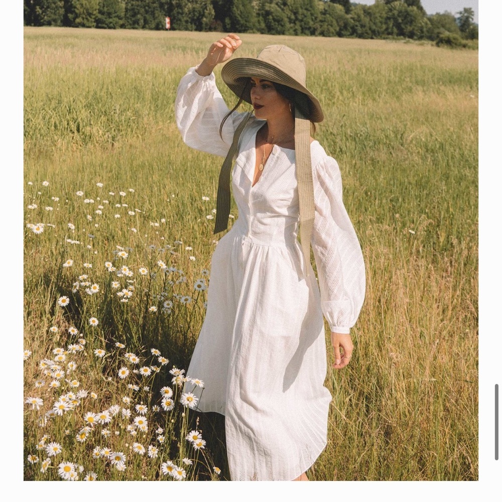 Poustovit white cotton dress - Picture 4 of 7